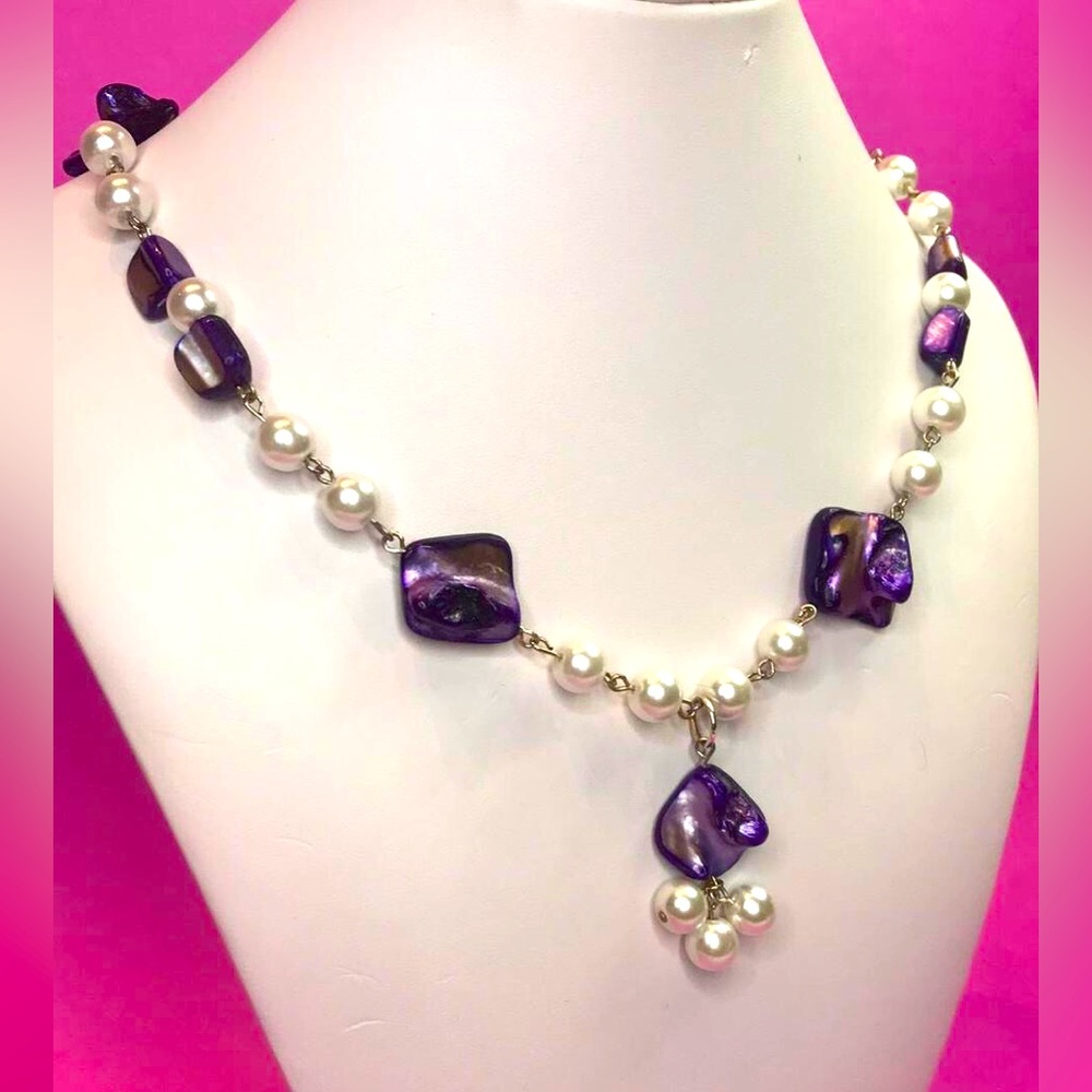 NWT Mermaid Ursula Siren Abalone Shell Pearl Necklace & Earrings Set